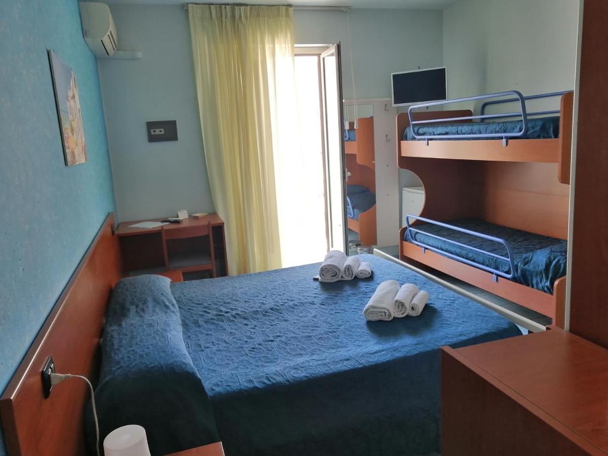 Megaron Hotel Pozzallo Εξωτερικό φωτογραφία