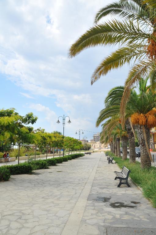 Megaron Hotel Pozzallo Εξωτερικό φωτογραφία