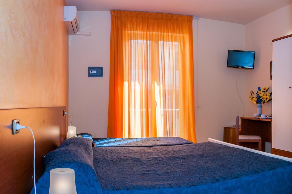 Megaron Hotel Pozzallo Εξωτερικό φωτογραφία