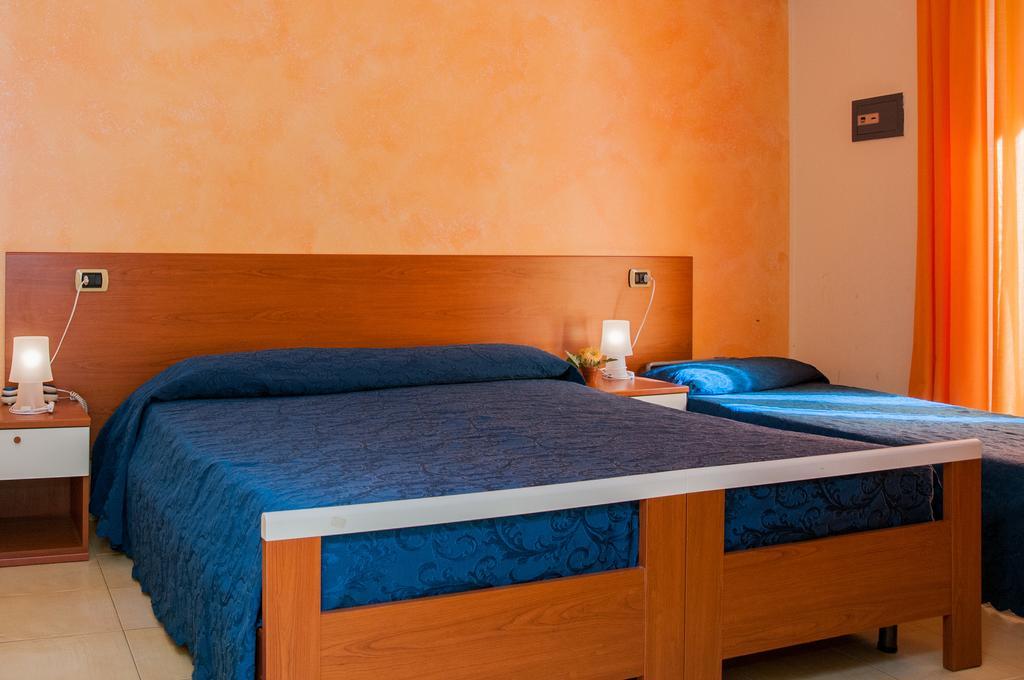 Megaron Hotel Pozzallo Εξωτερικό φωτογραφία